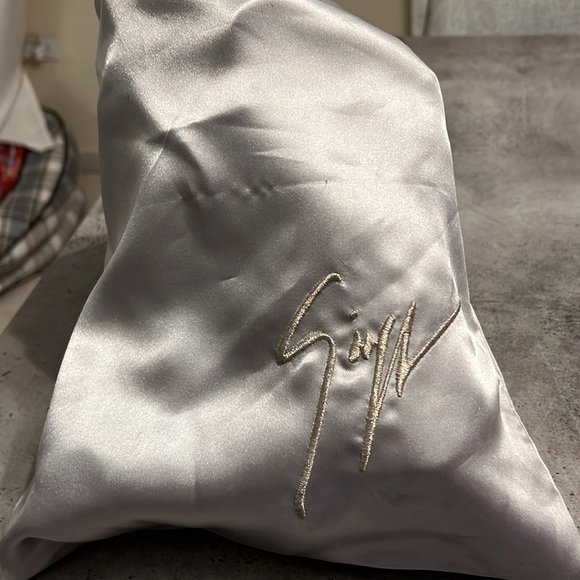 Authentic Giuseppe Zanotti camouflage wedges - Picture 8 of 8